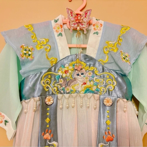 Traditional Chinese Hanfu Dress for  Girls - Picture 3 of 7